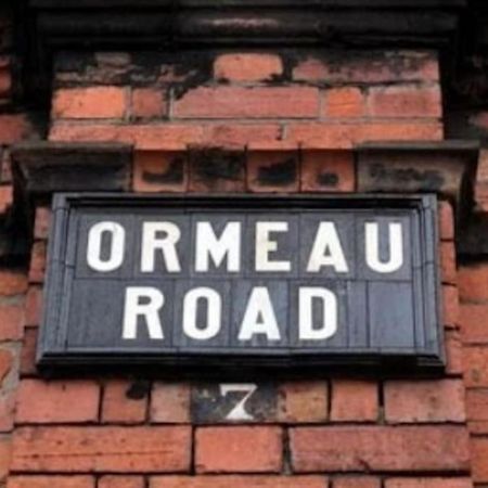 Ormeau Road Stylish Double Bedroom Luxury Apartment ベルファスト エクステリア 写真